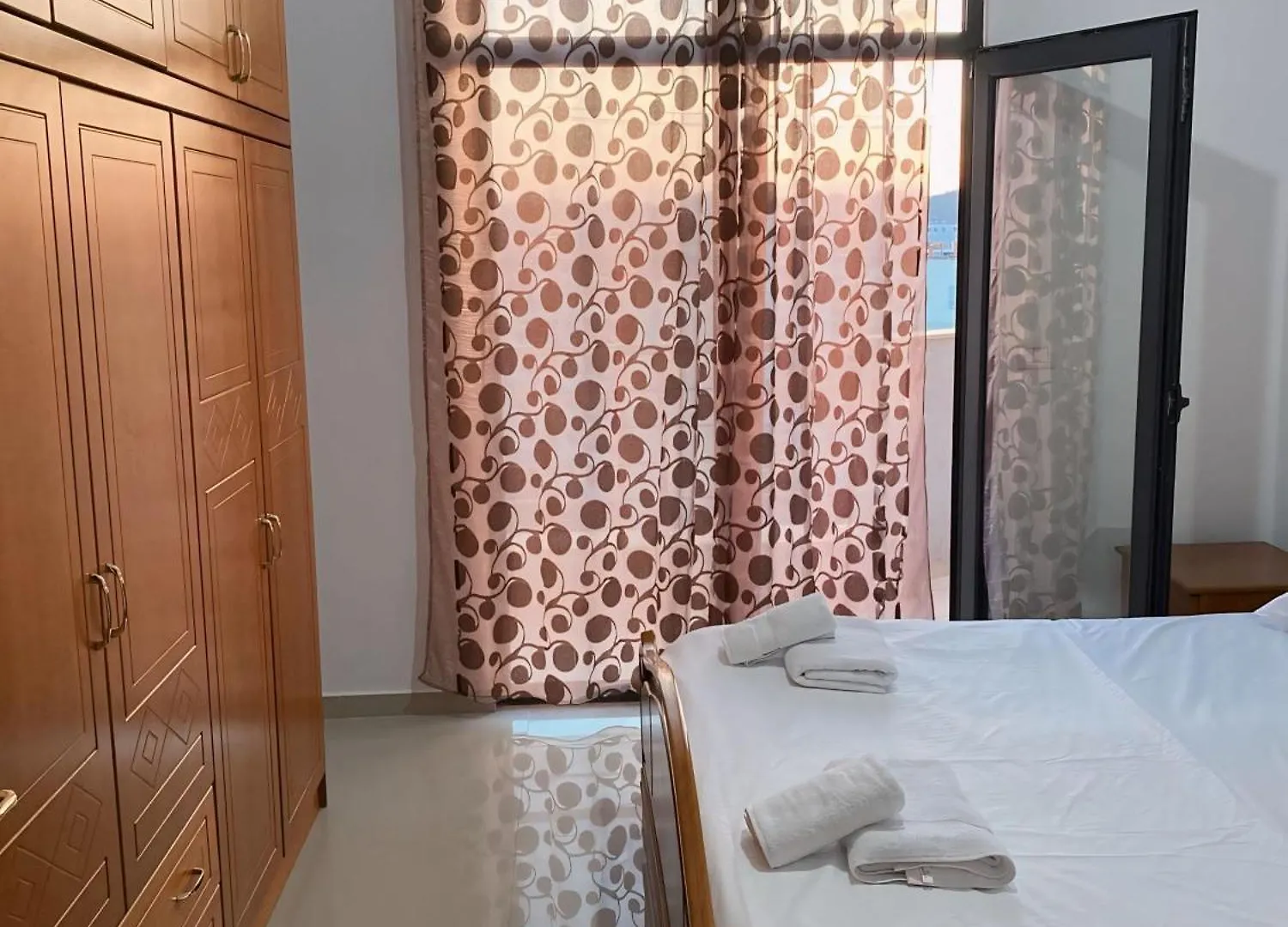 Mam Apartment Tirana 0*,  Albania